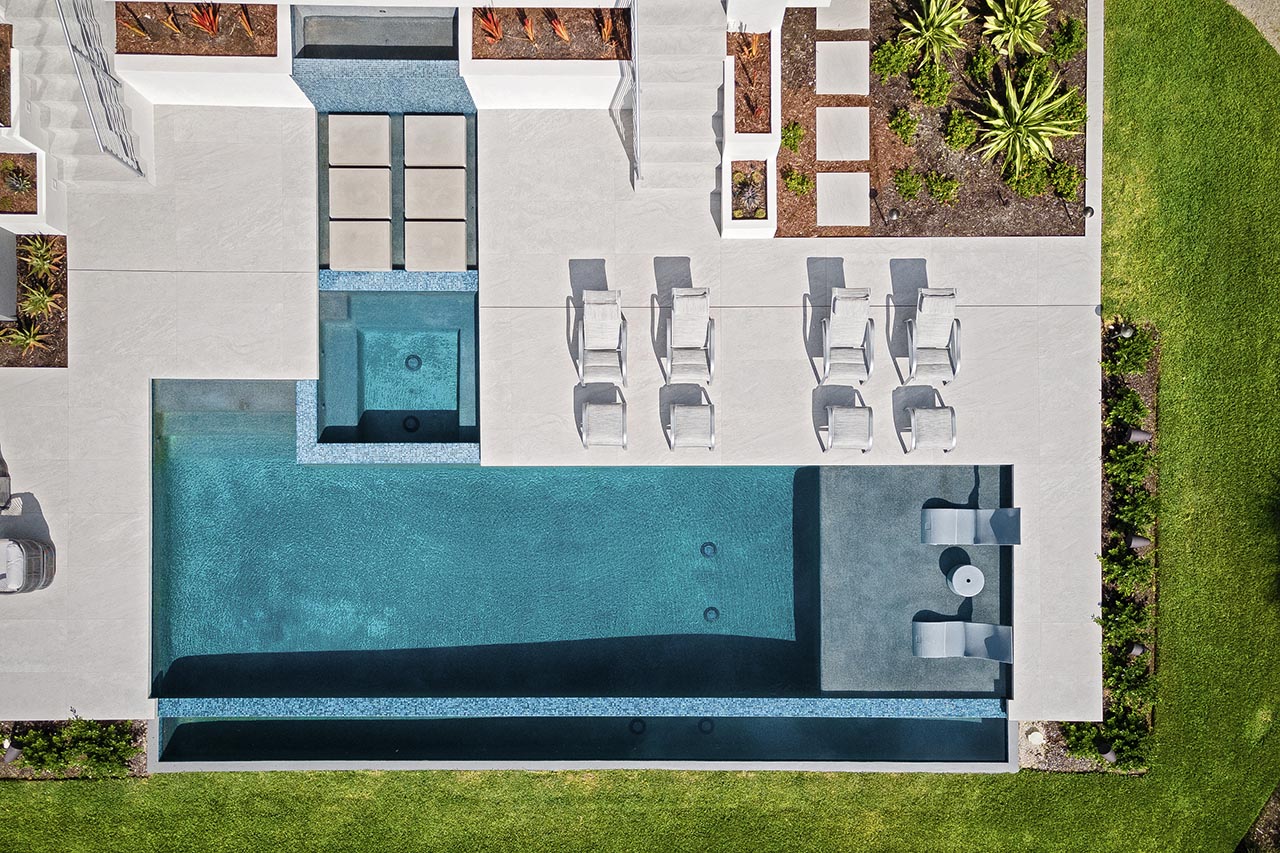 gallery grid image