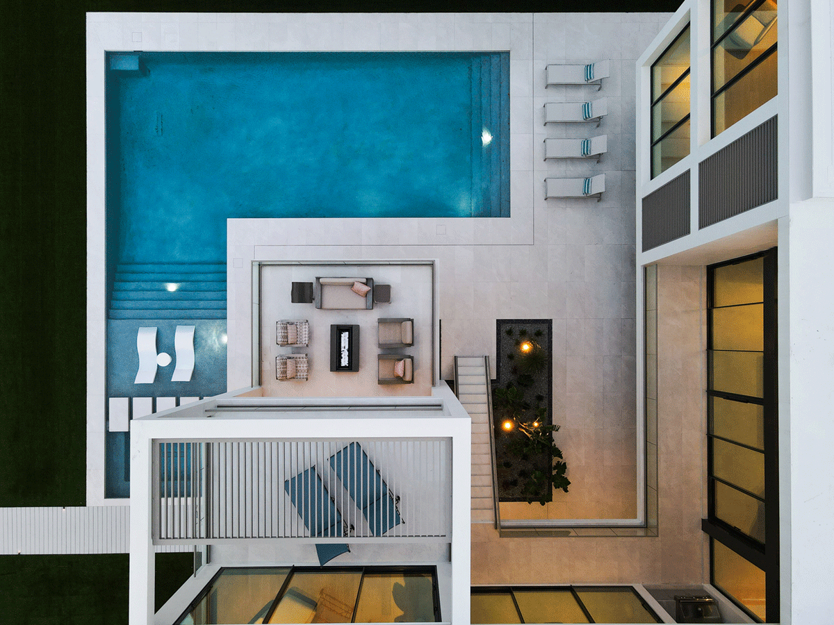 gallery grid image